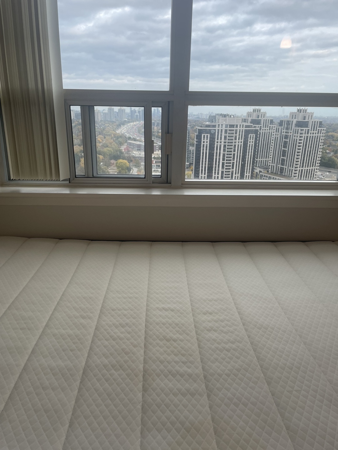 Double Size Box Spring & Mattress Set - photo 4