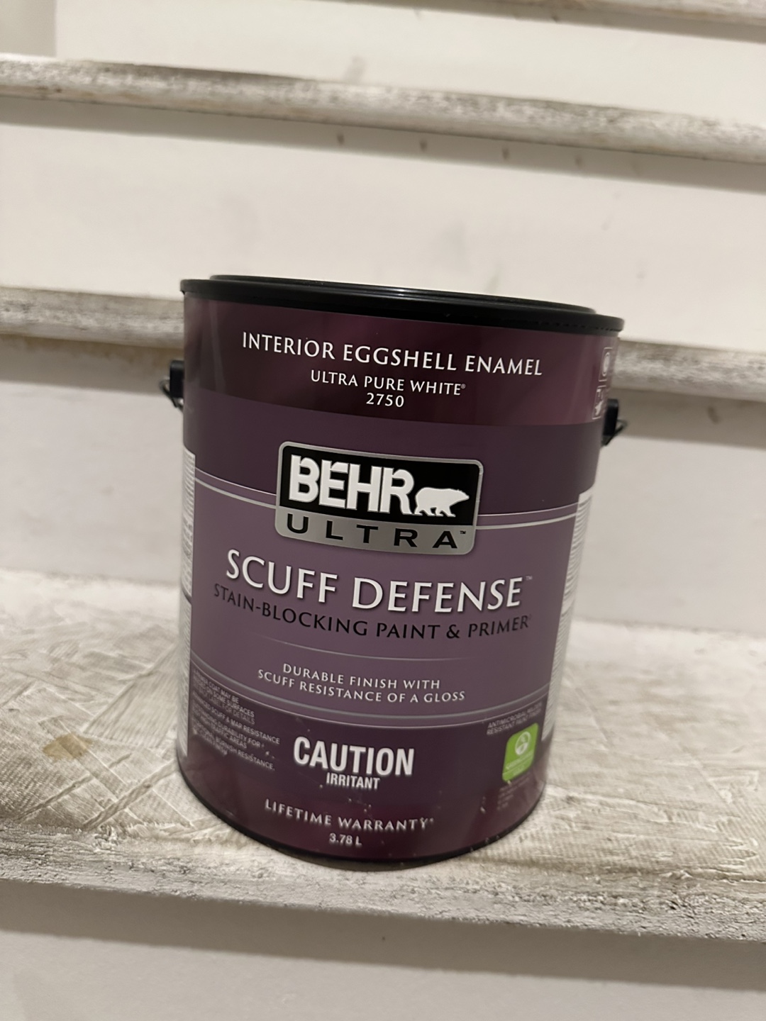 Behr Ultra Scuff Defense Interior Eggshell Enamel Paint