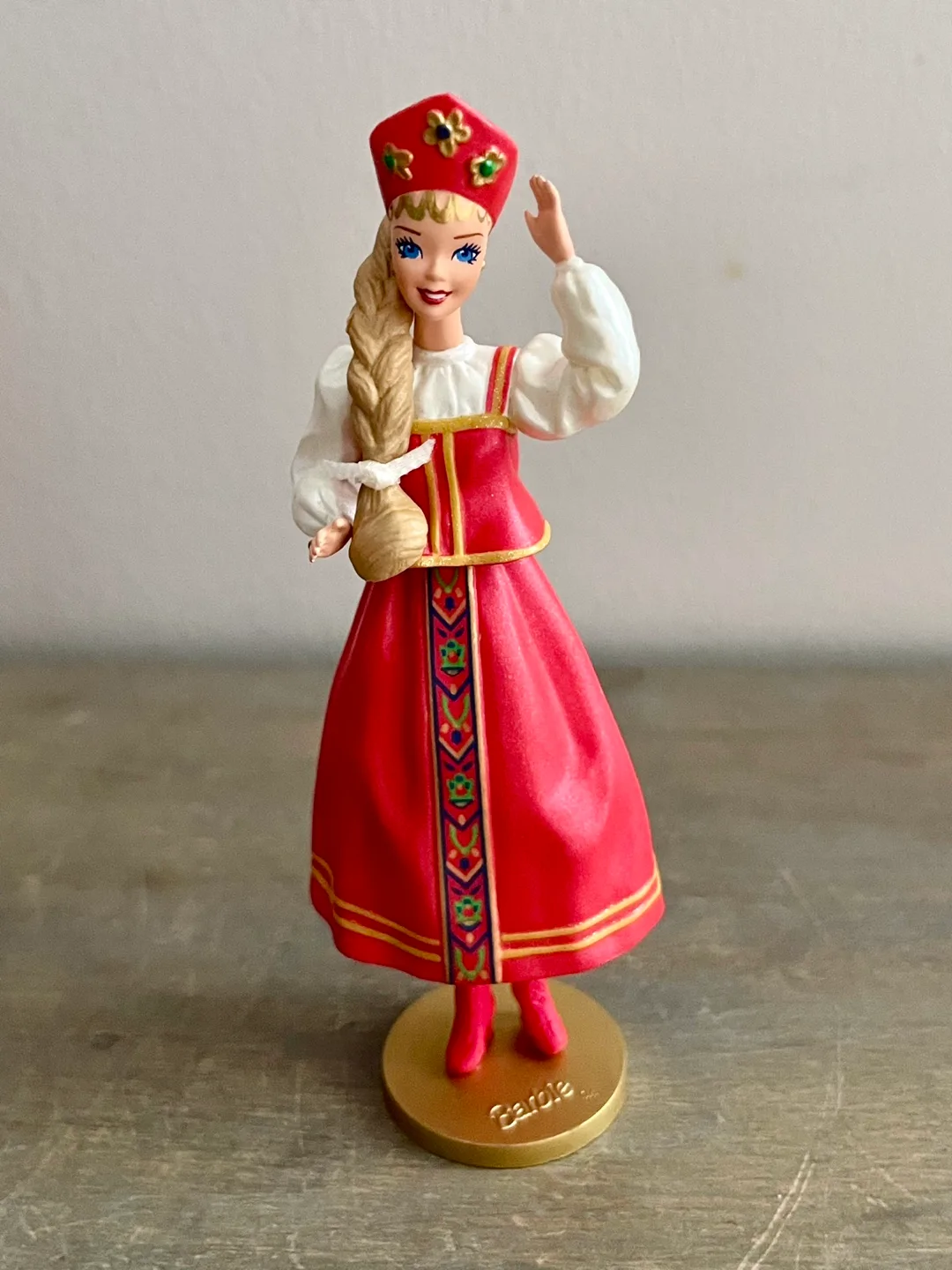 VINTAGE 1999 HALLMARK RUSSIAN BARBIE DOLL CHRISTMAS ORNAMENT image indicator(2)