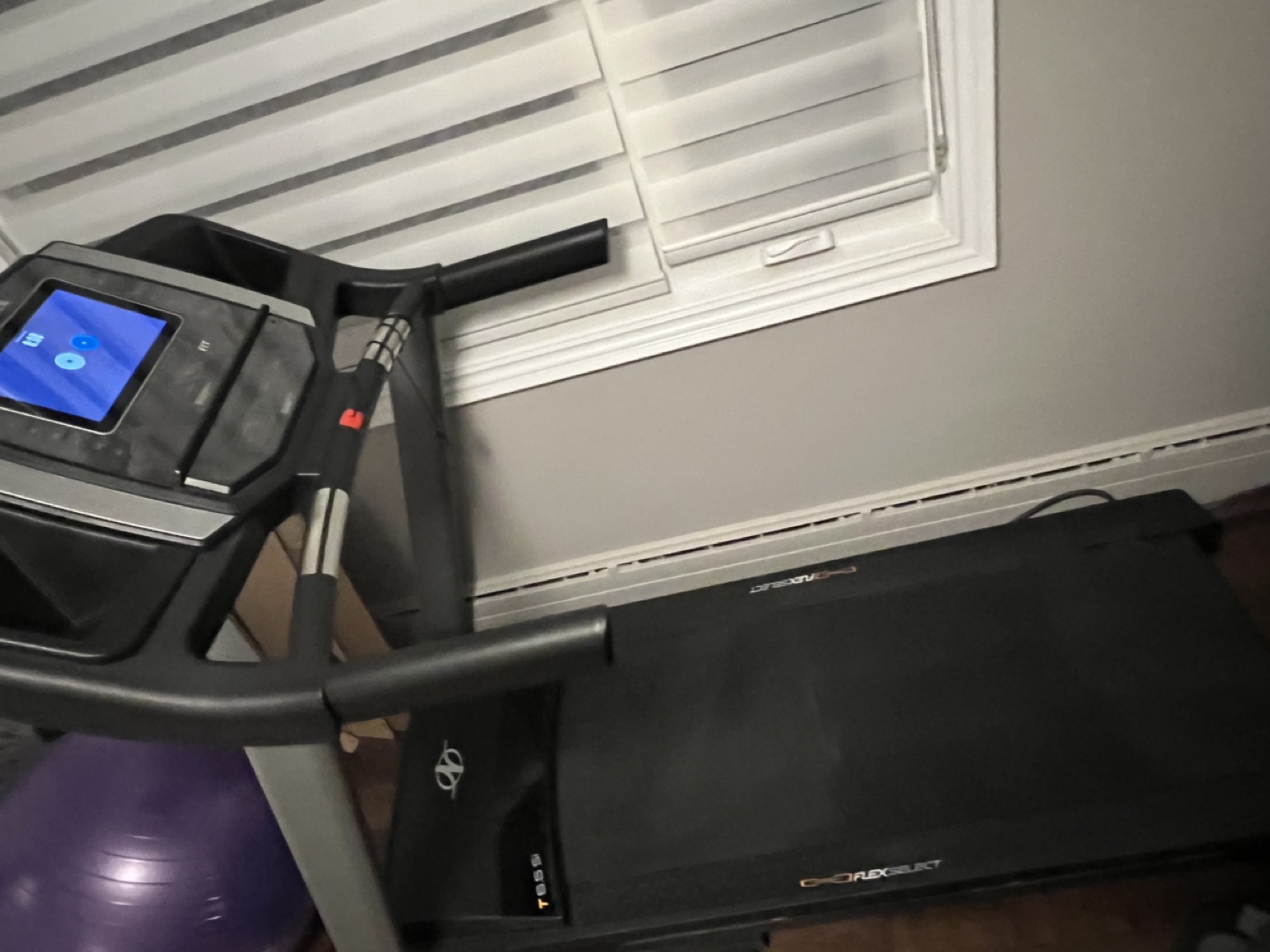Nordictrack T6.5 Si treadmill - photo 5