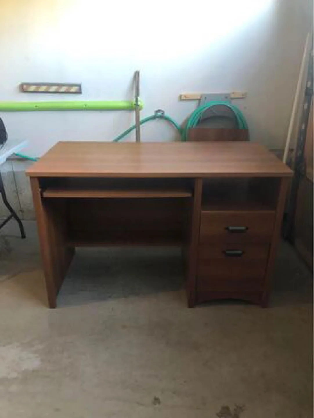 Computer Desk with Keyboard Tray and drawers image indicator(2)