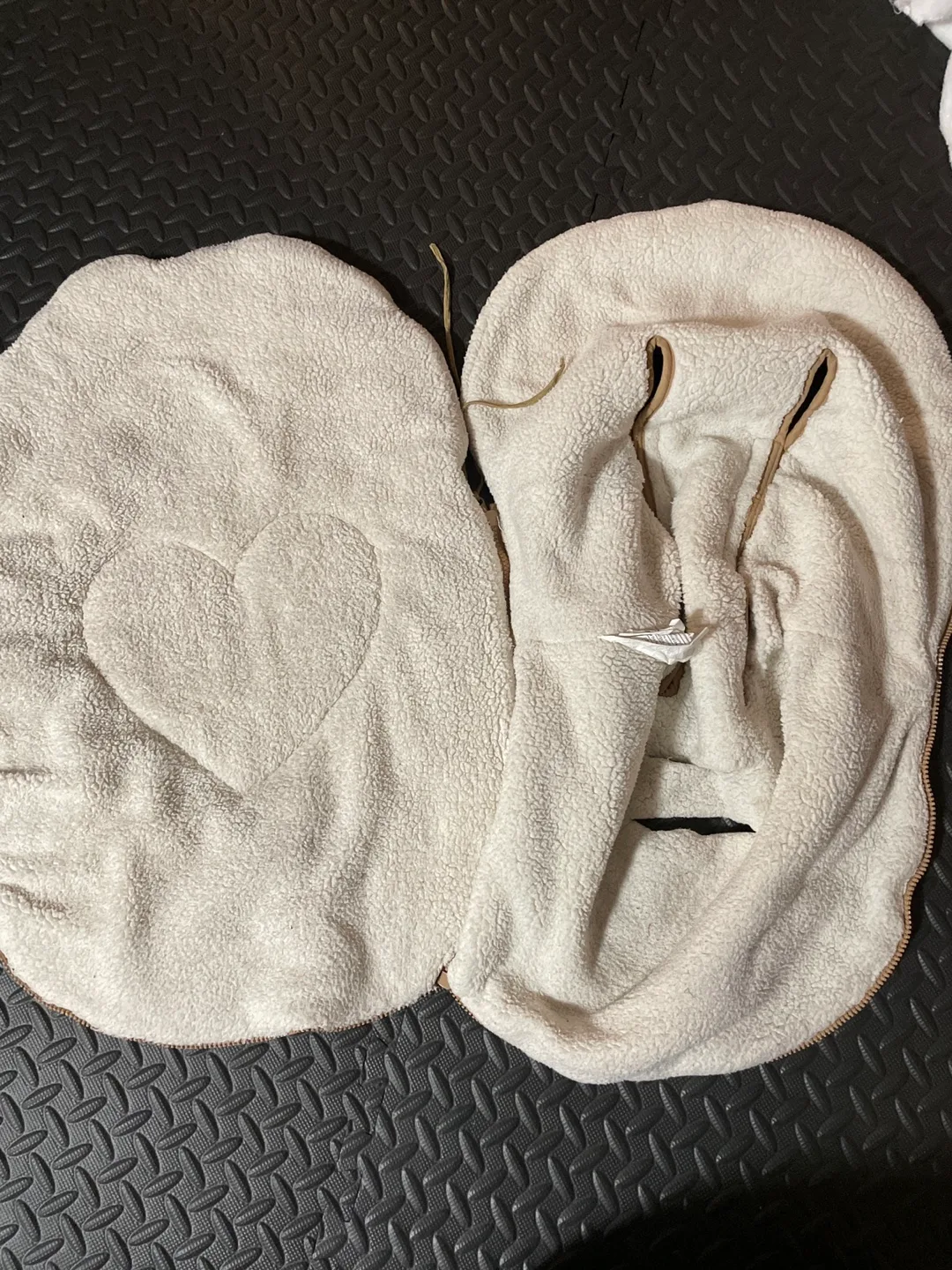 Stroller cover during winter image indicator(3)