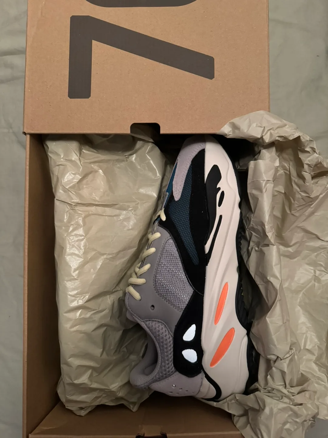 Yeezy 700 Wave Runner thumbnail