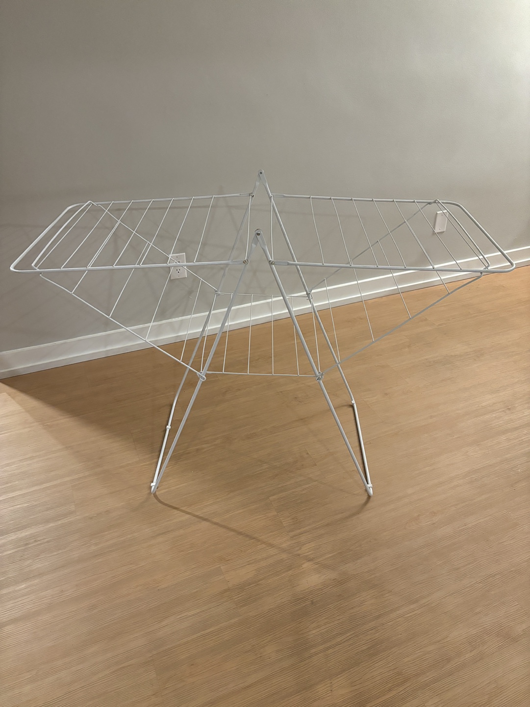 White Foldable Clothes Drying Rack - photo 3