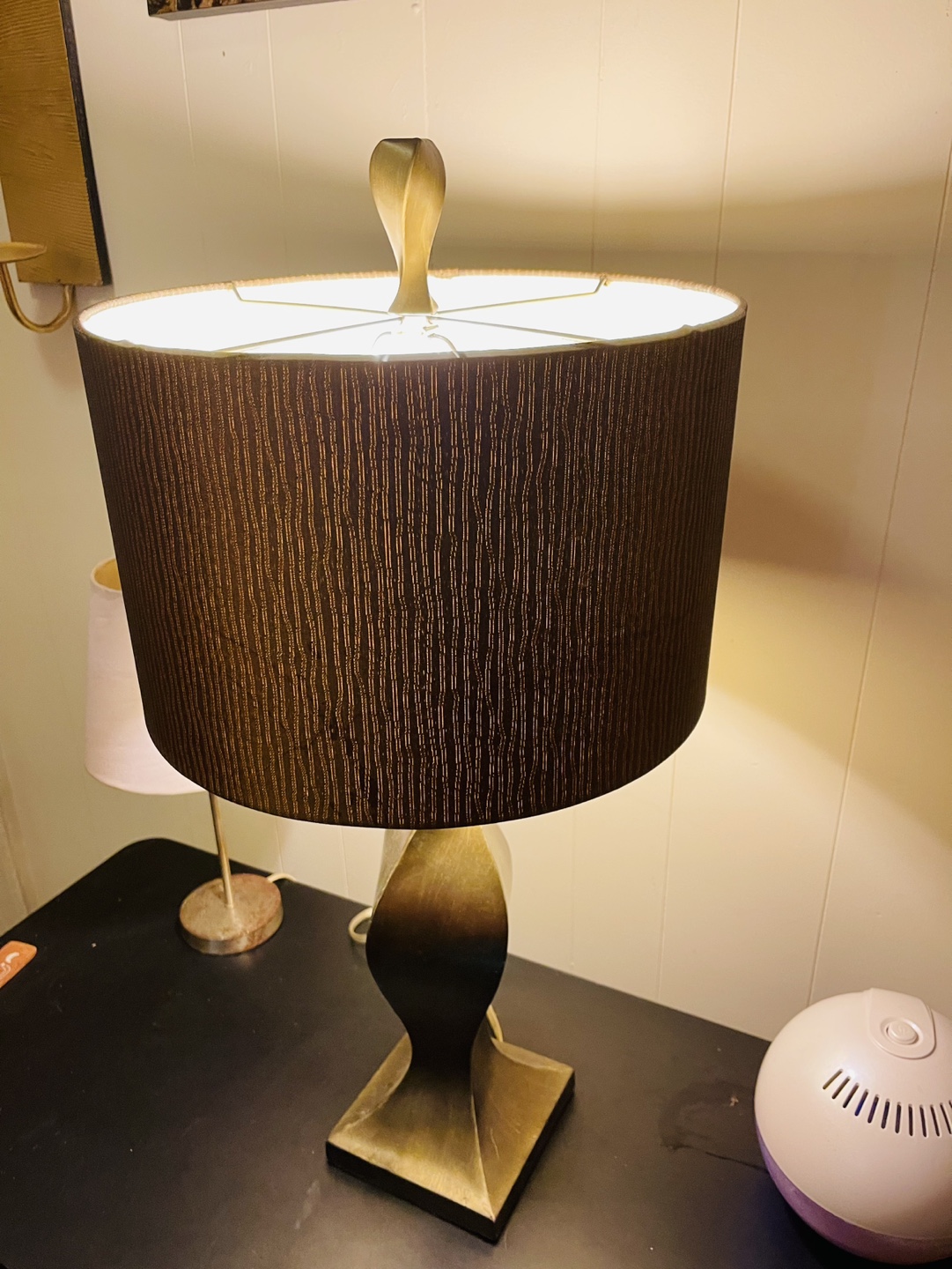 Table Lamp with Brown Shade - photo 2