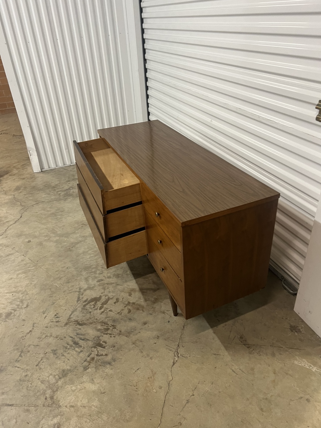 Mid Century Modern Dresser - photo 5