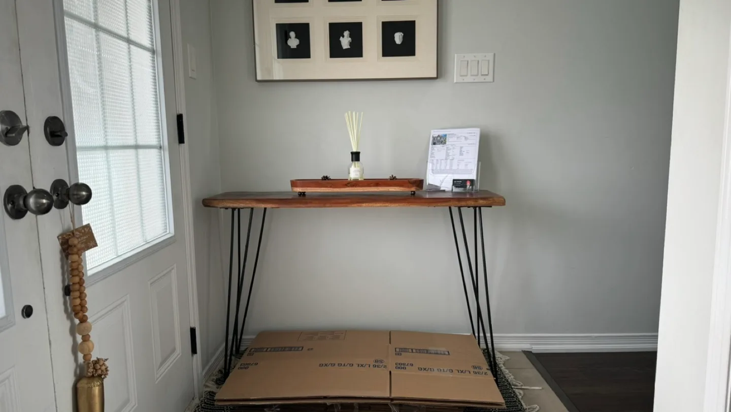 Wooden Console Table with Hairpin Legs