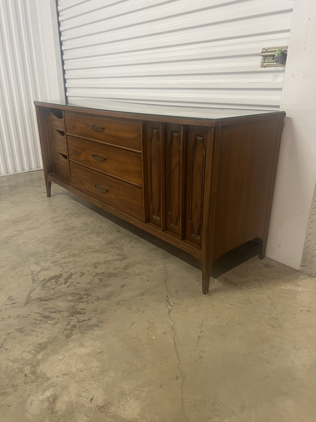 Mid Century Modern 9 dtawers Dresser - photo 3