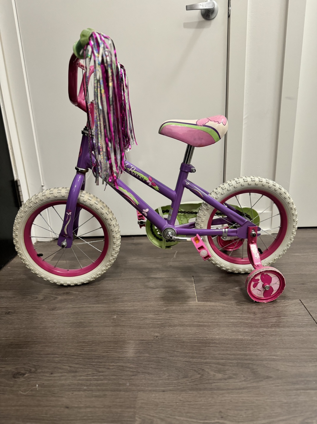 Kids Bike with Training Wheels