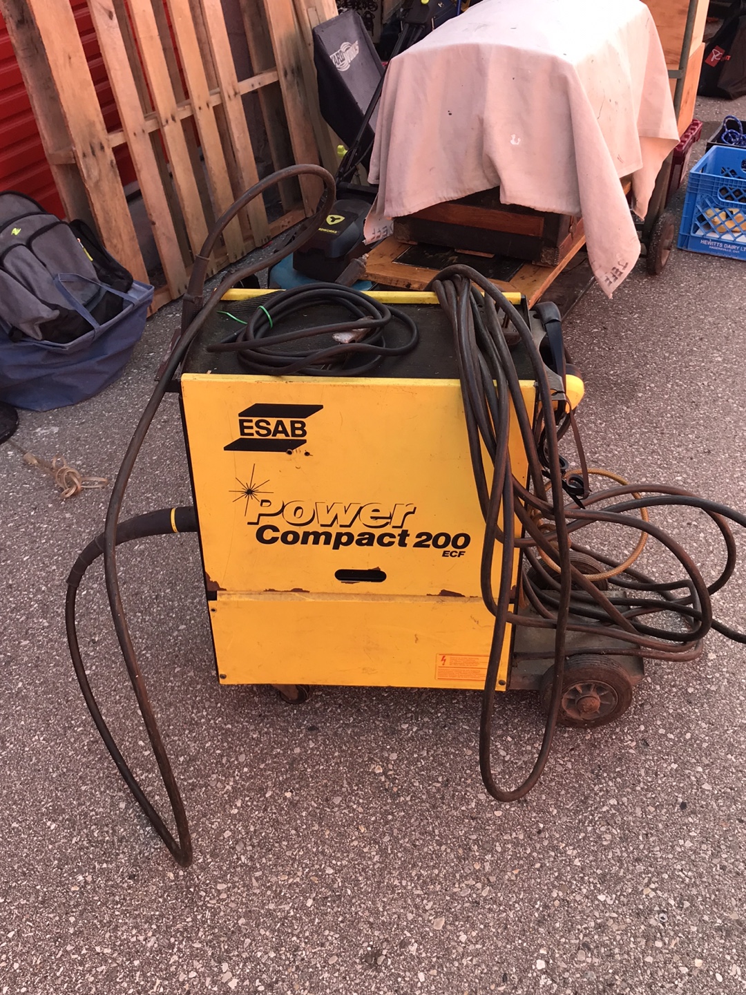 ESAB Power Compact 200 Welder - photo 2