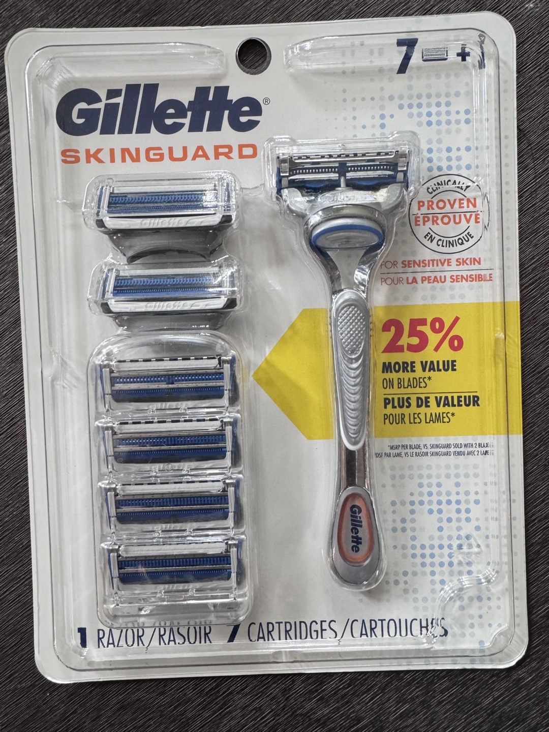 Gillette SkinGuard Razor & 7 Cartridges
