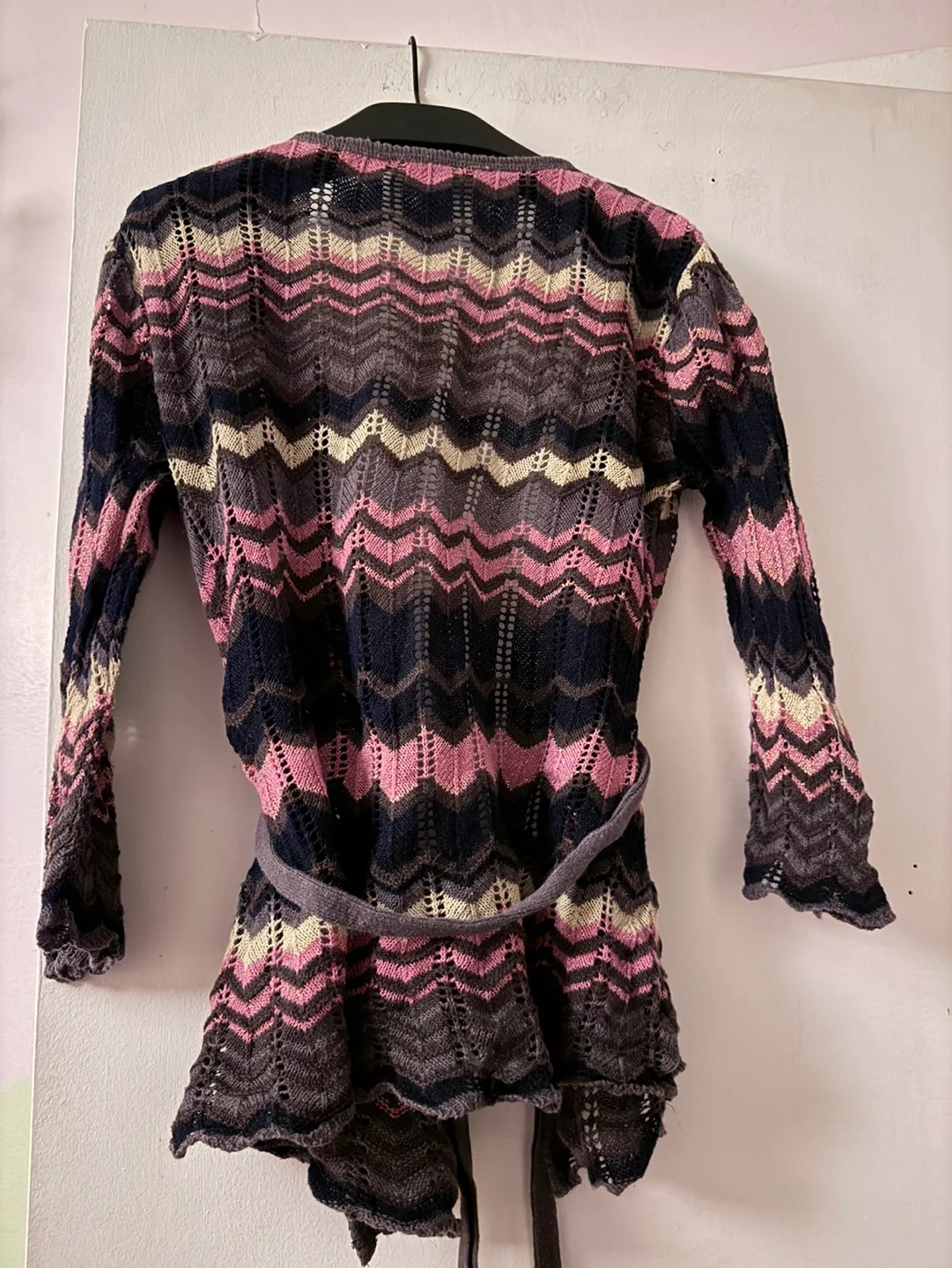 Striped Cardigan image indicator(2)