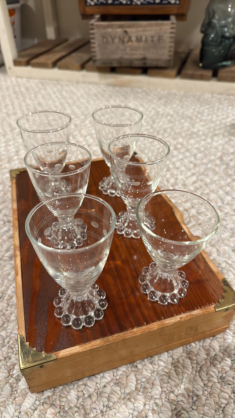 Set of 6 Vintage bubble Drinking Glasses