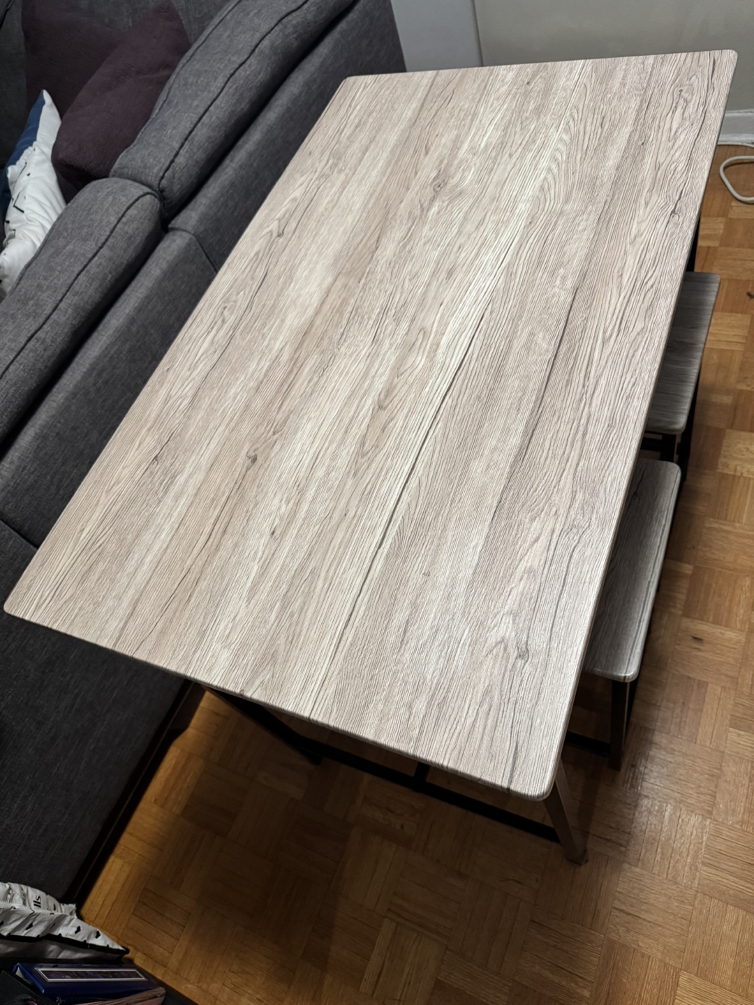 Kitchen Table and 4 Stools - photo 3