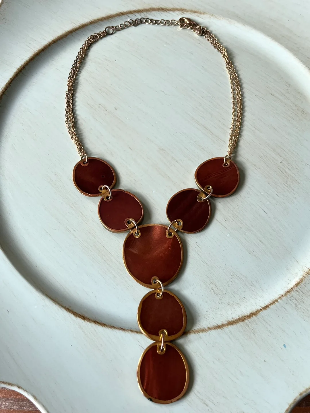 Brown Circle Statement Necklace image indicator(4)