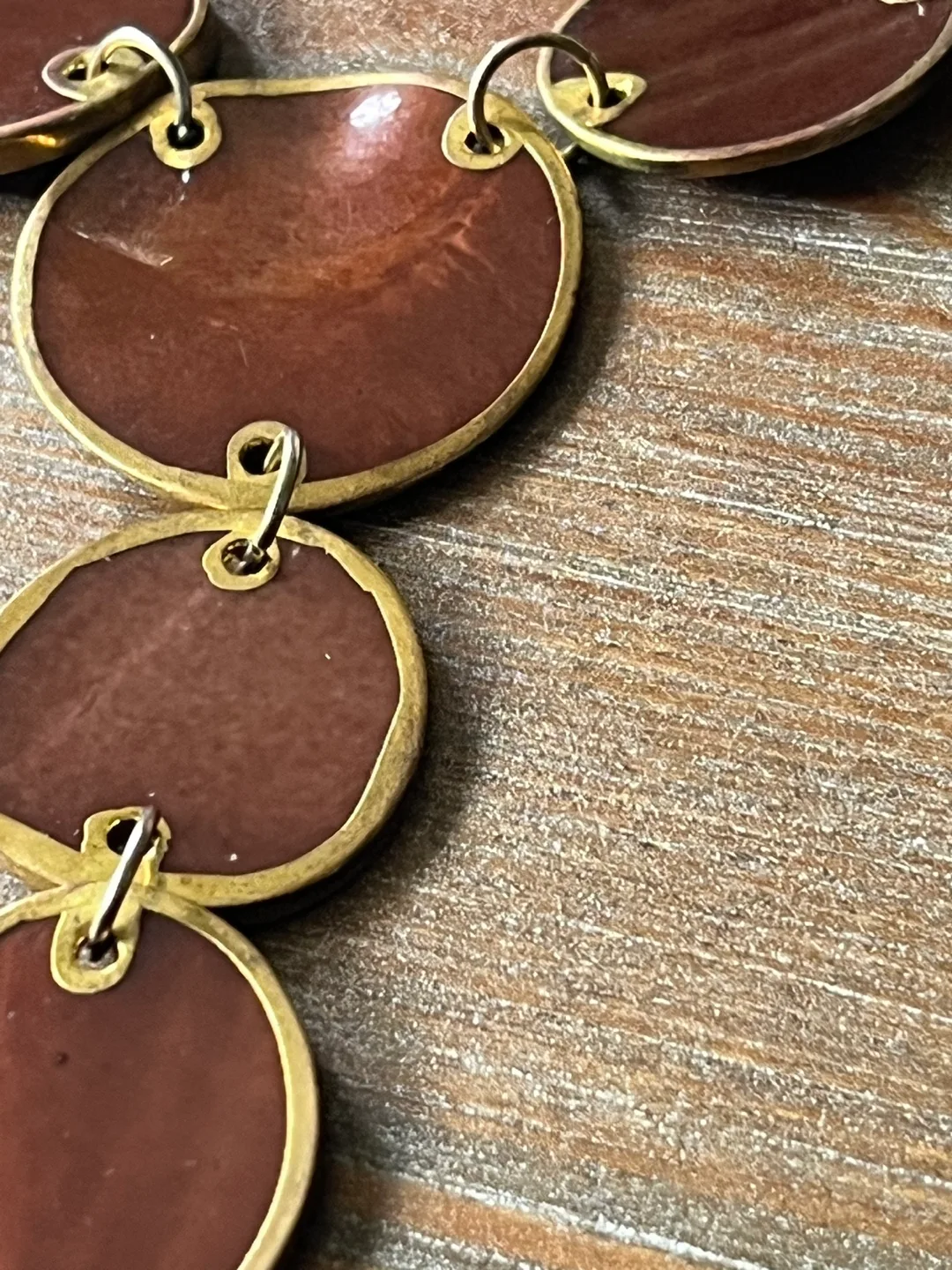 Brown Circle Statement Necklace image indicator(6)