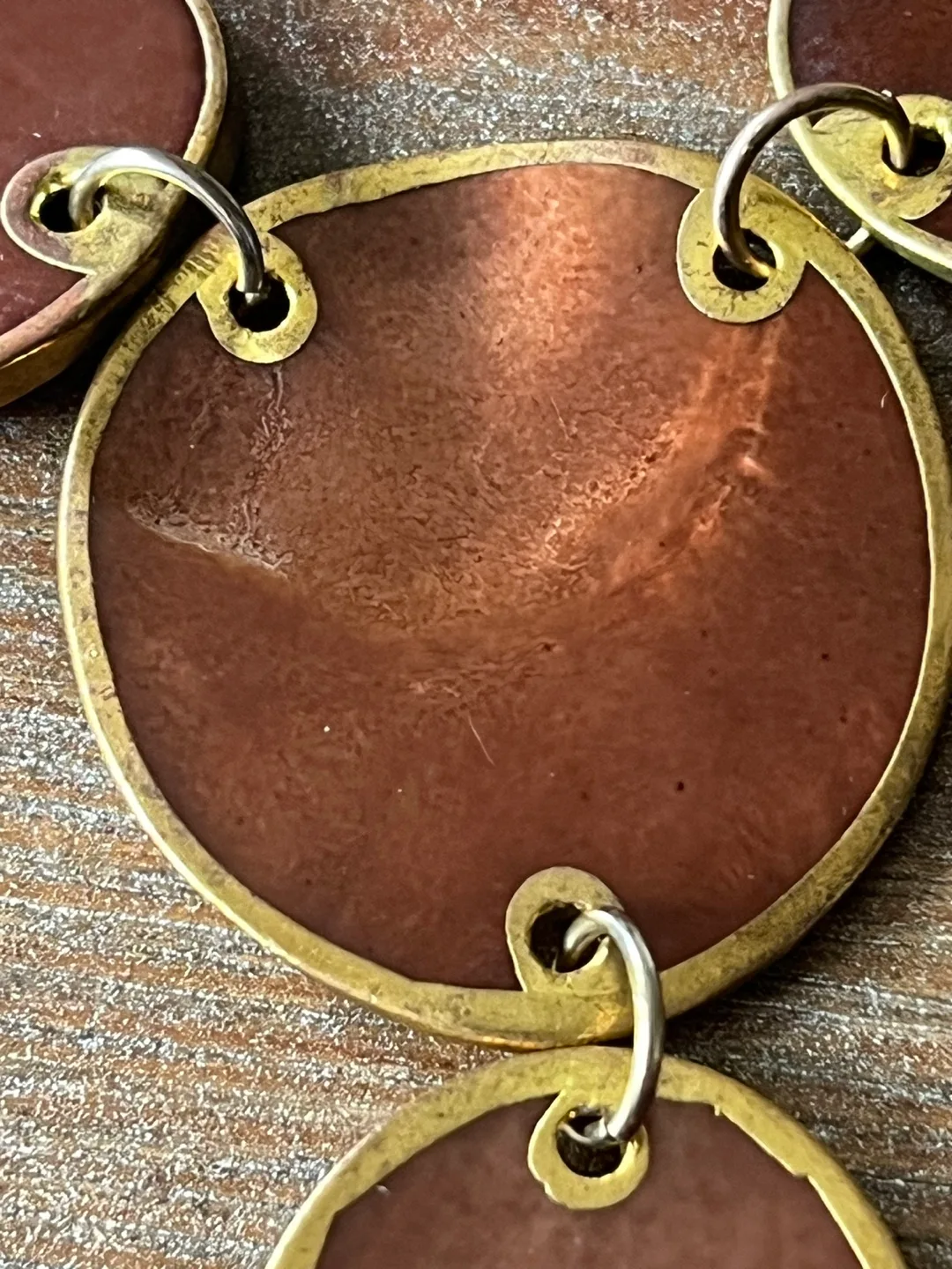 Brown Circle Statement Necklace image indicator(7)