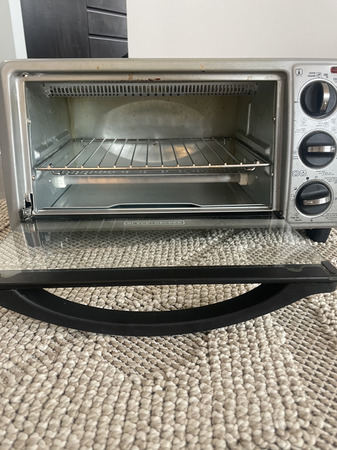 Black + Decker Toaster Oven - photo 2