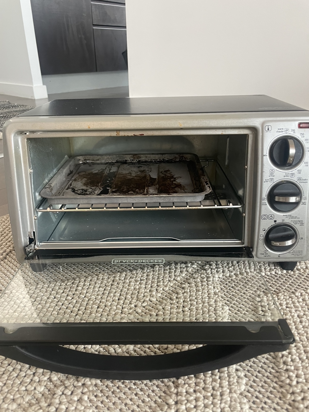 Black + Decker Toaster Oven - photo 3