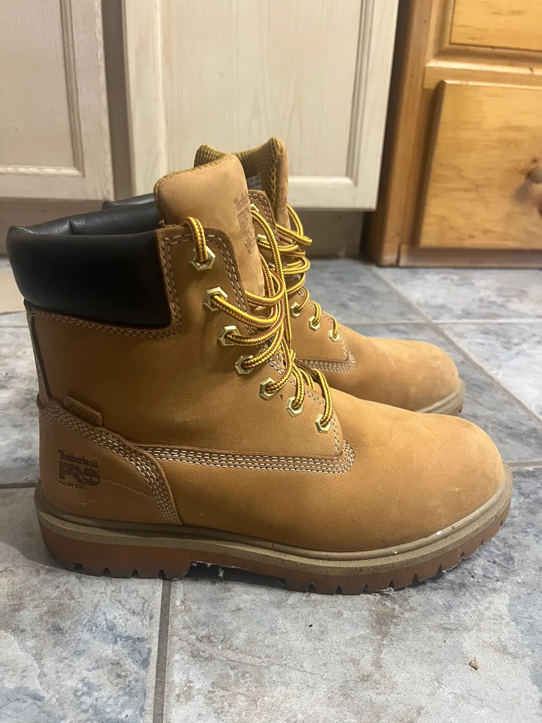 Timberland pro - Alloy cap work boots - size 7 mens - $250 MSRP image indicator(3)