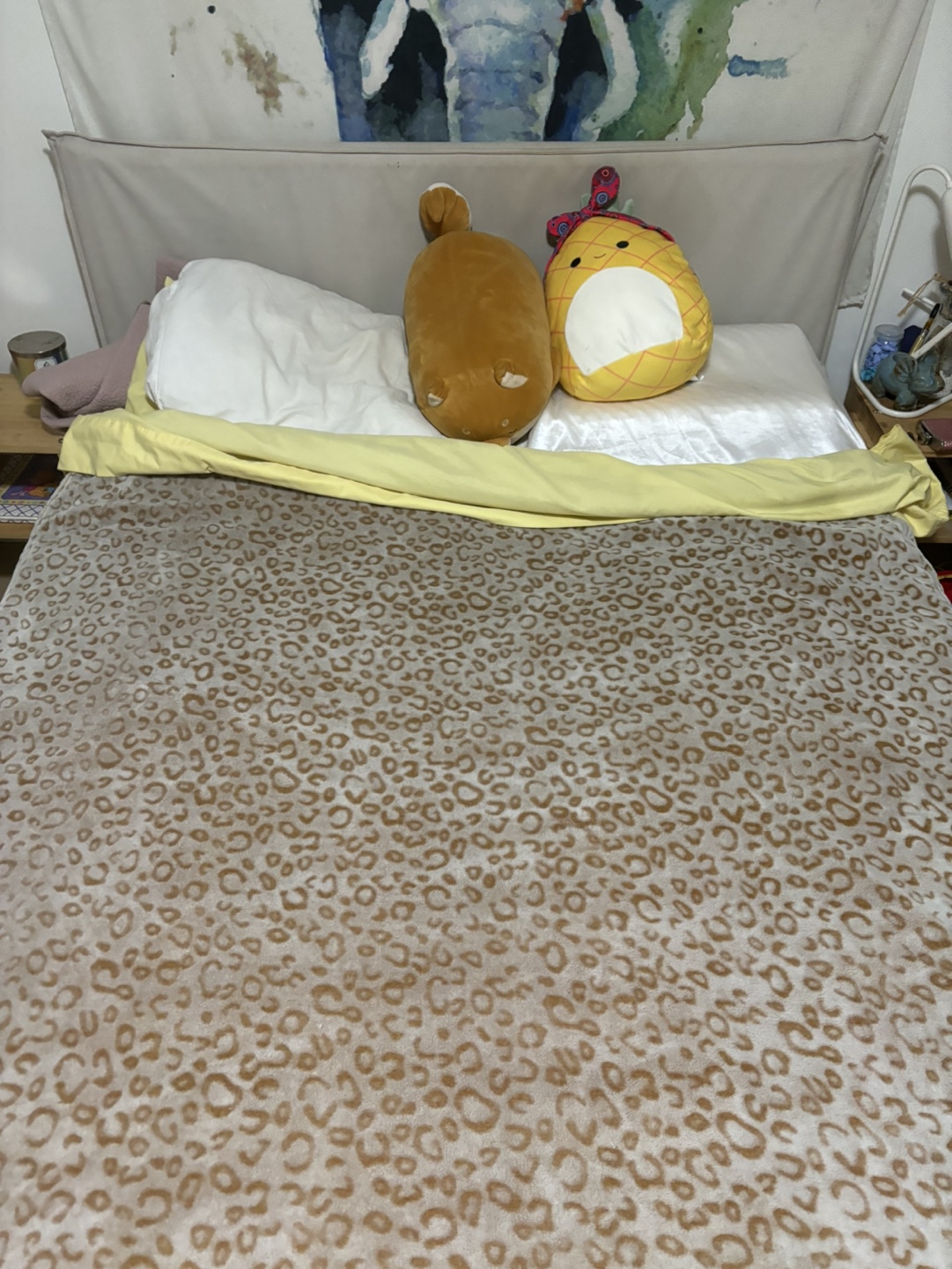 IKEA double bed frame (Low) - photo 2