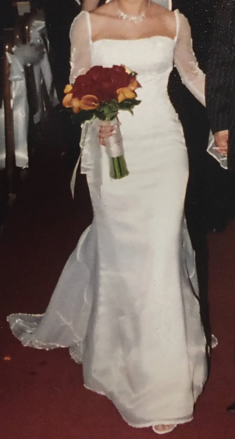 Beautiful Wedding Dress with Lace Sleeves image indicator(4)