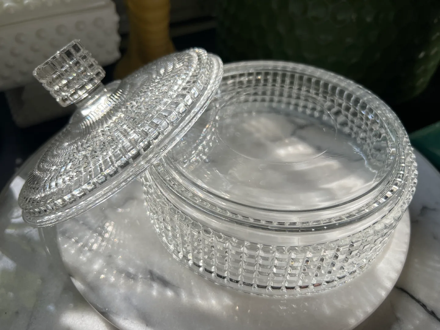 Vintage 1960’s Avon Lidded Glass Dish image indicator(4)