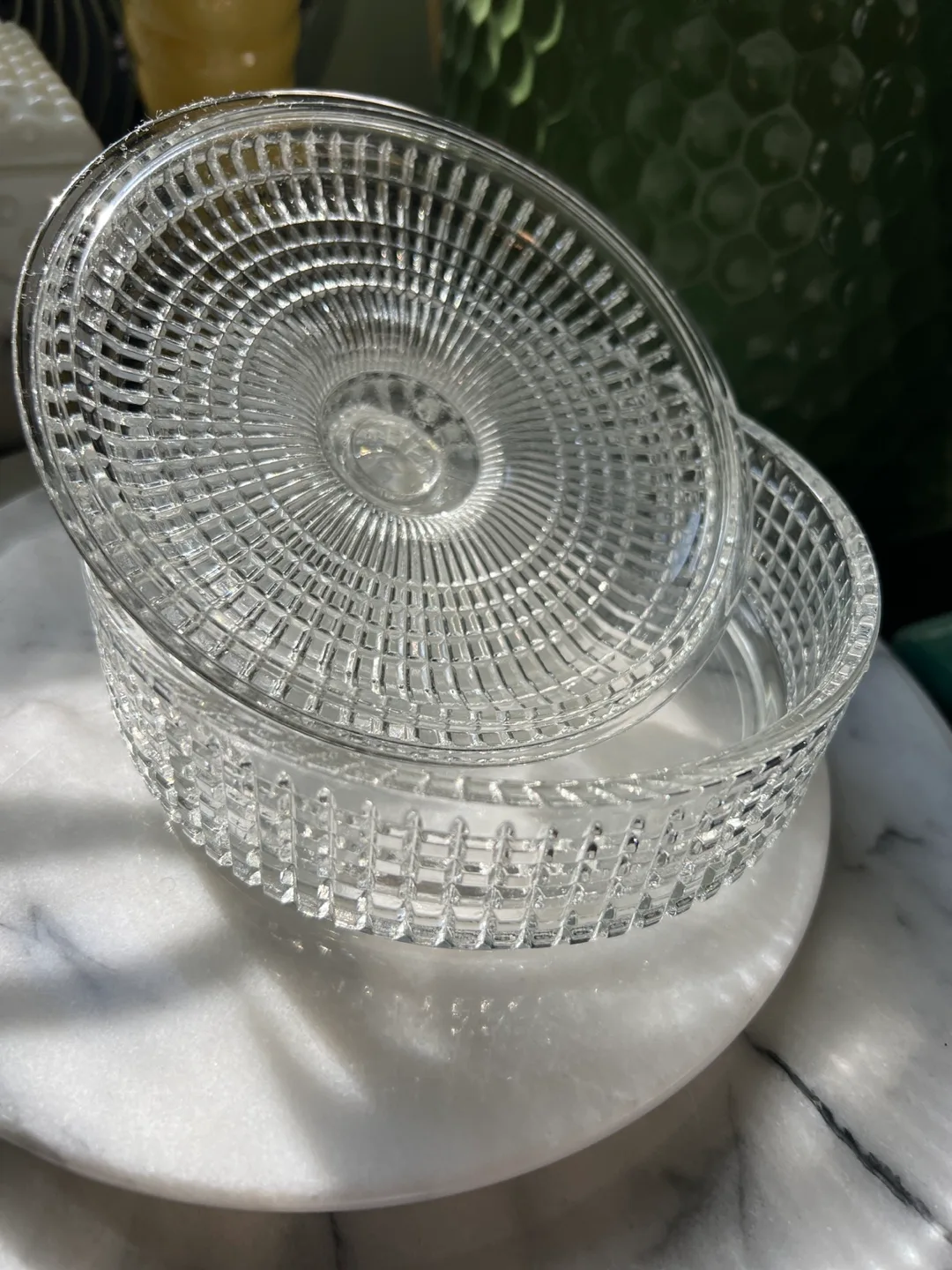 Vintage 1960’s Avon Lidded Glass Dish image indicator(3)