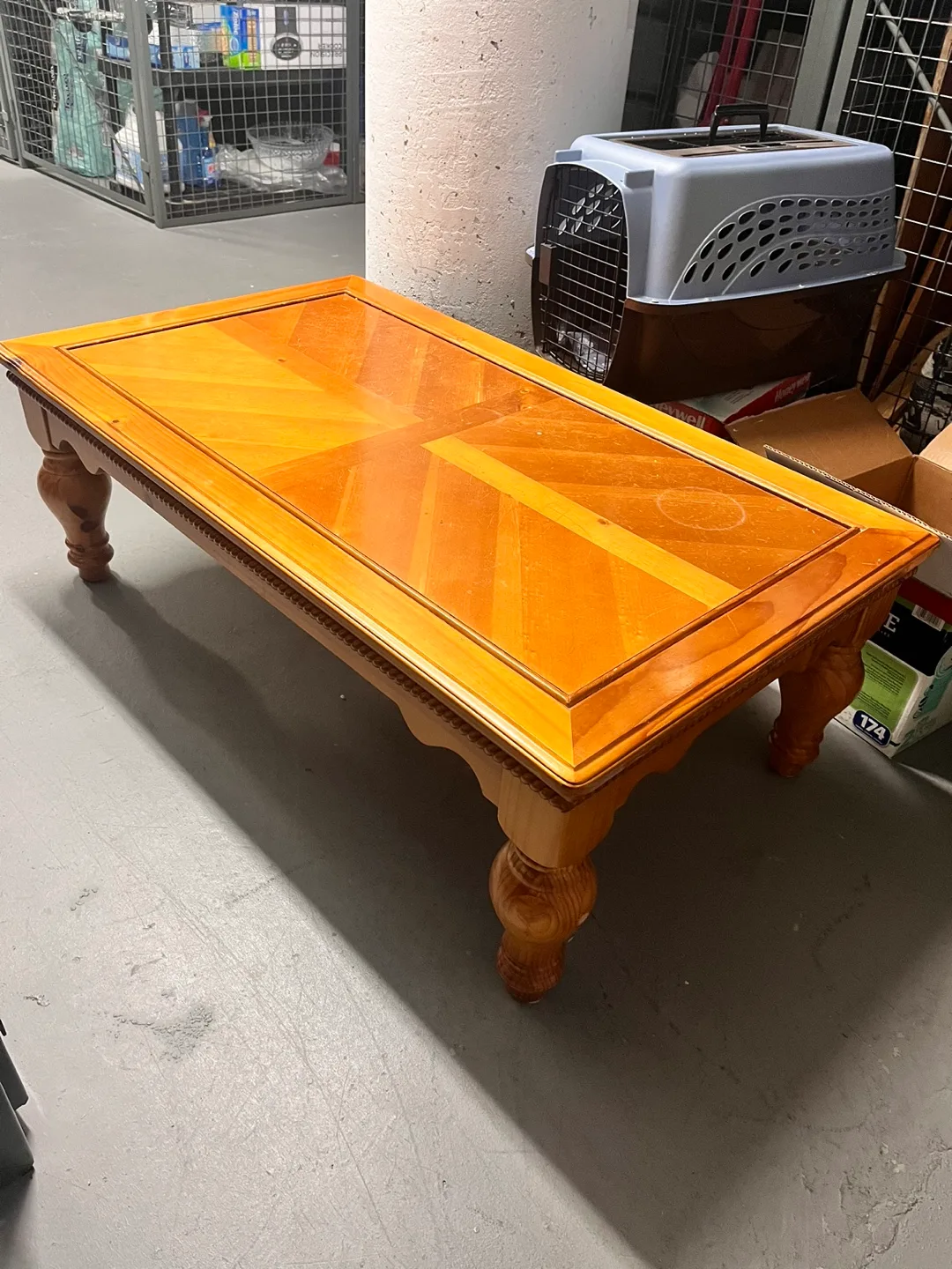 Wooden Coffee Table image indicator(2)