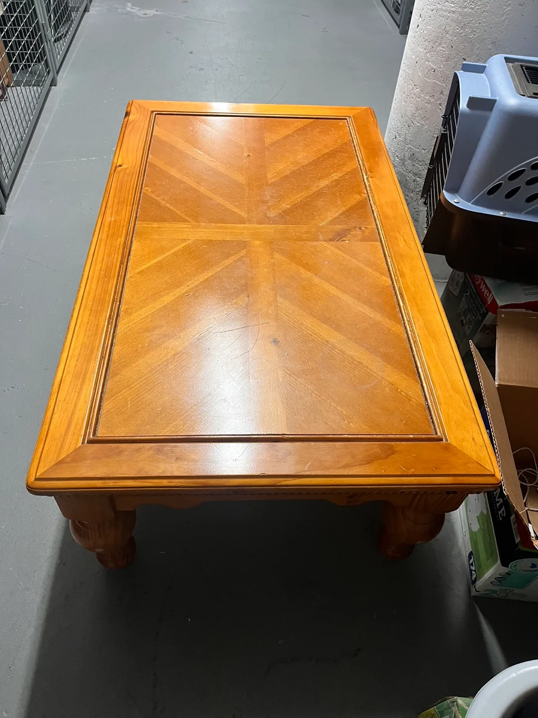 Wooden Coffee Table image indicator(4)