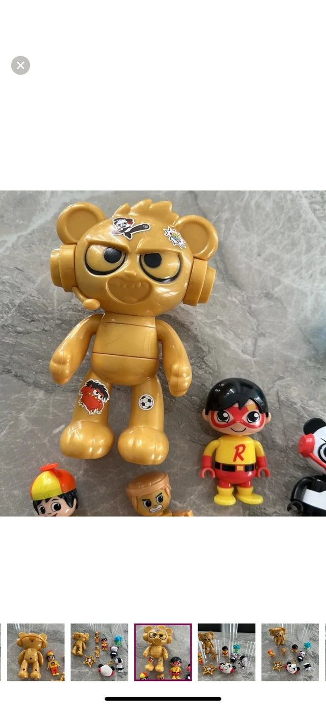 Toys and Alphabet Blocks image indicator(4)