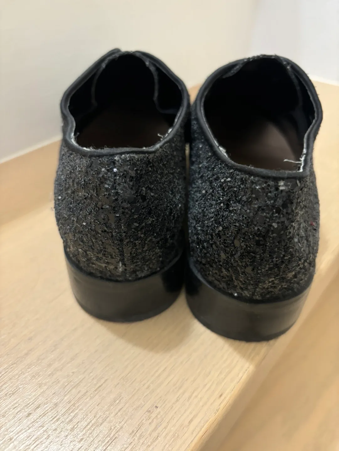 Black Glitter Oxfords Saks fifth ave (like new) image indicator(4)