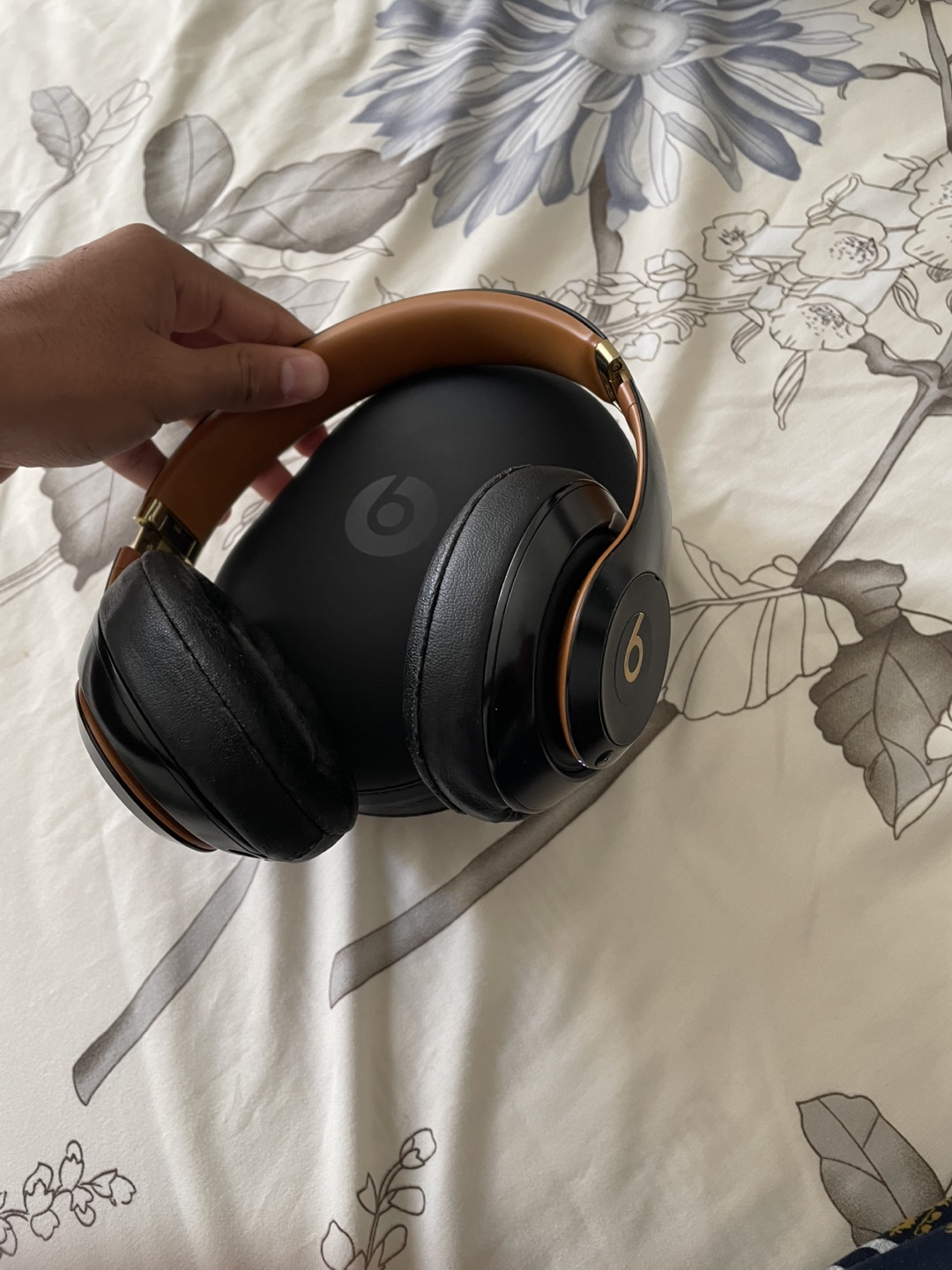 Beats by Dre Wireless Headphones
