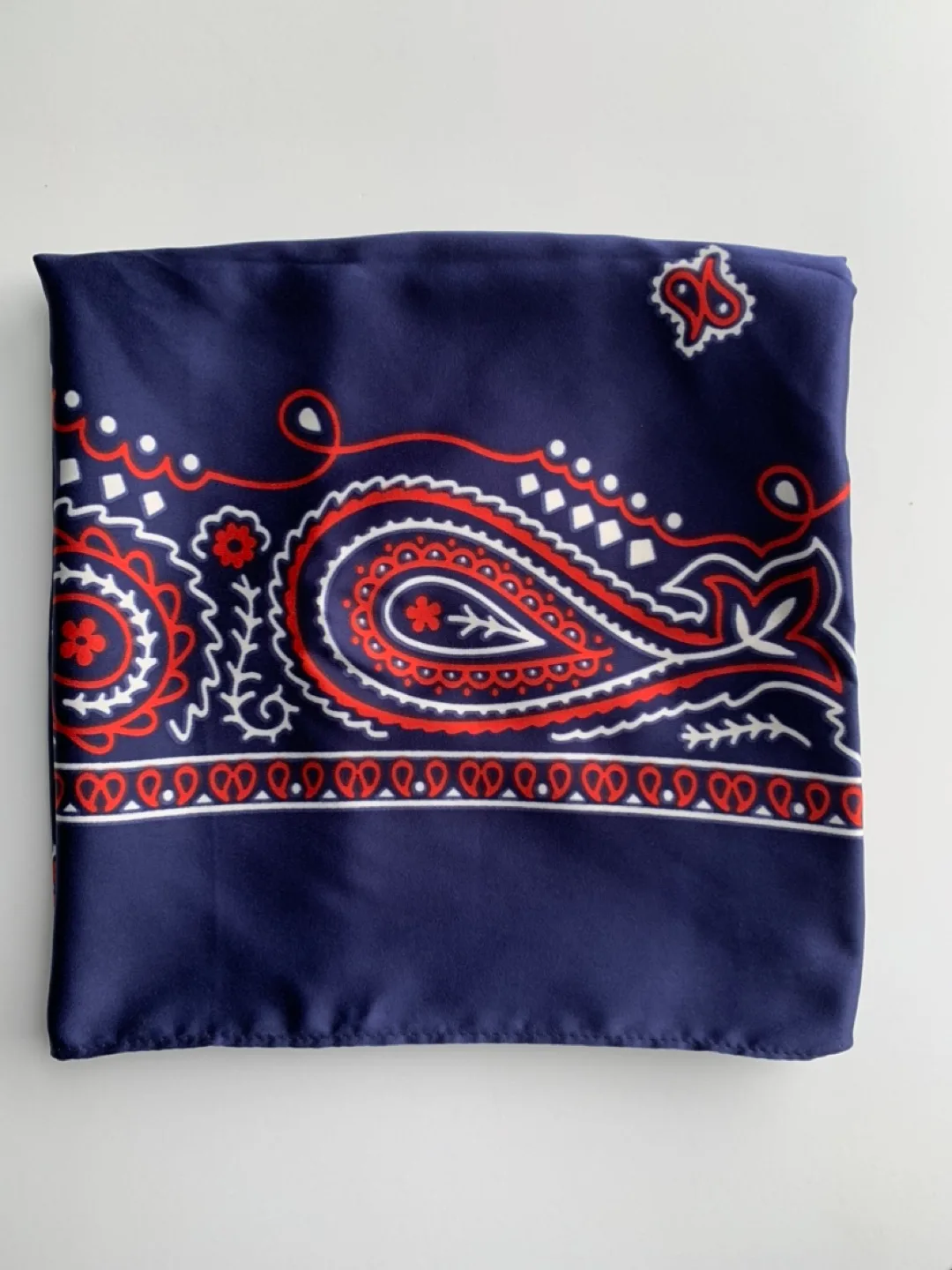 GAP Scarf image indicator(3)