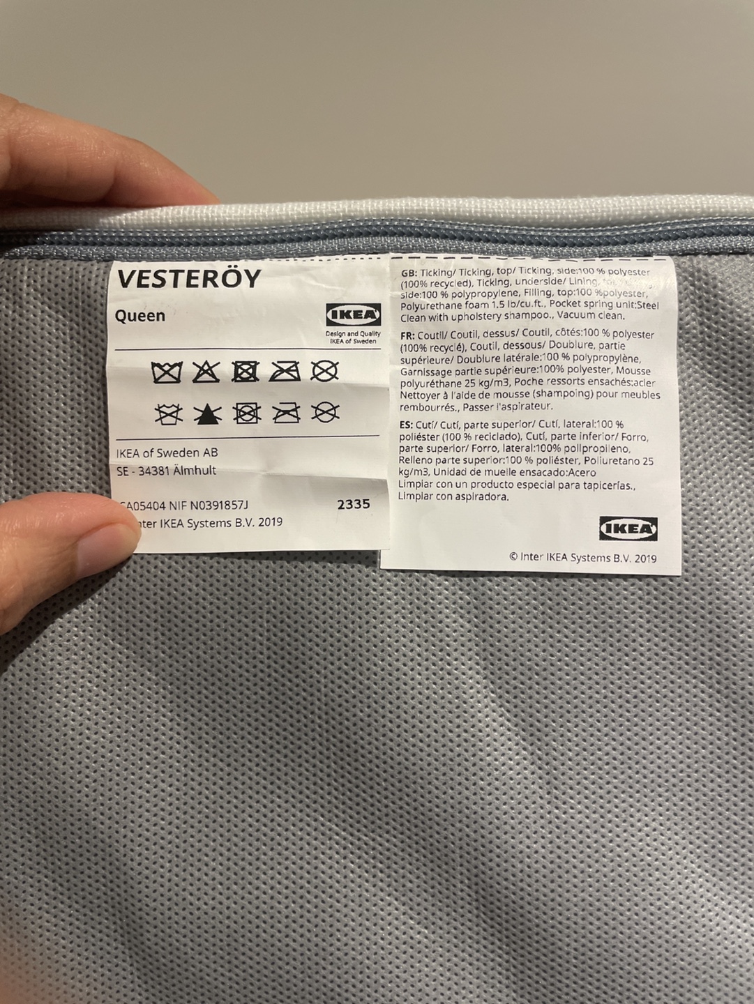 IKEA Vesteroy Queen Mattress - photo 3