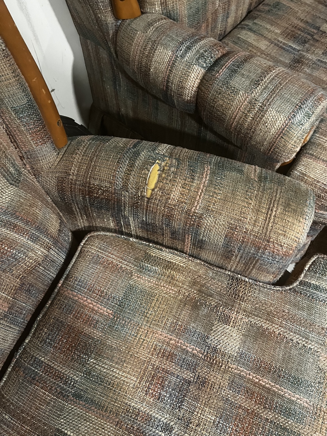 Couch and matching rocker chair - photo 2