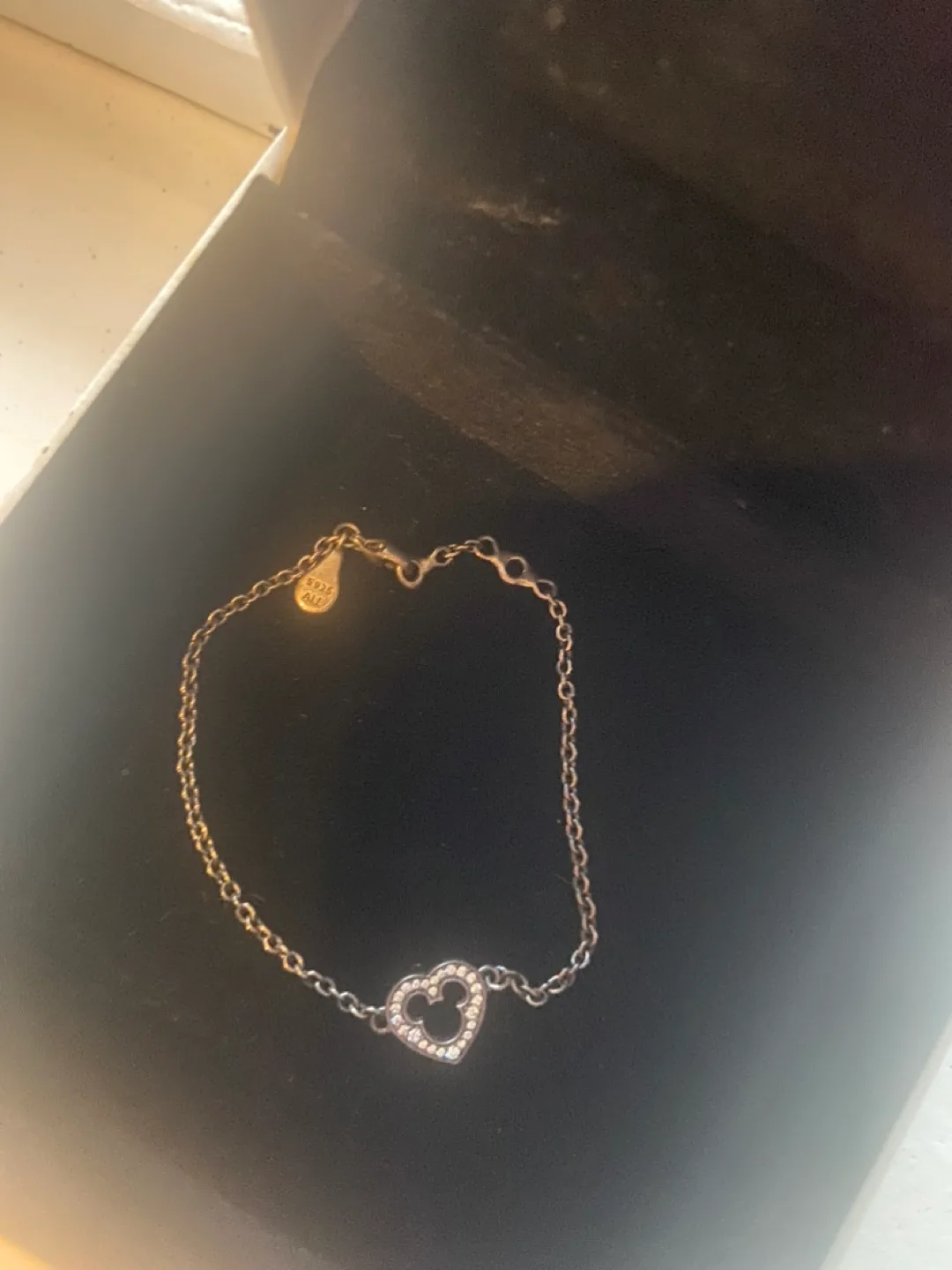 Pandora Disney Mickey Mouse Heart Bracelet image indicator(3)