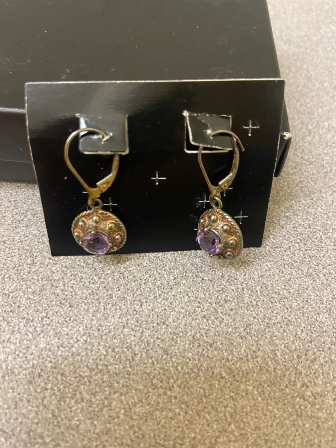 Amethyst Earrings image indicator(2)
