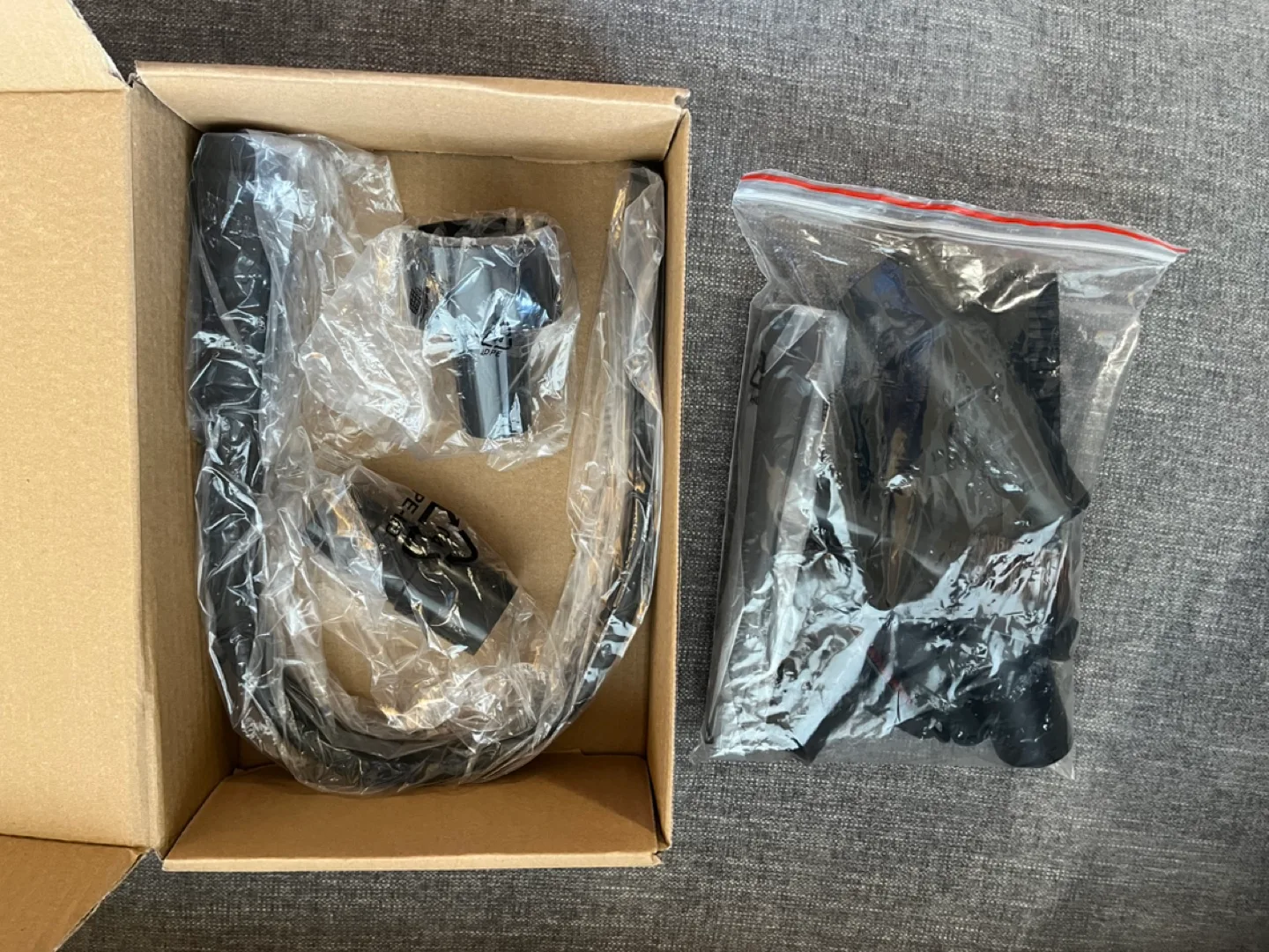 Vacuum Cleaner Attachments Set image indicator(2)