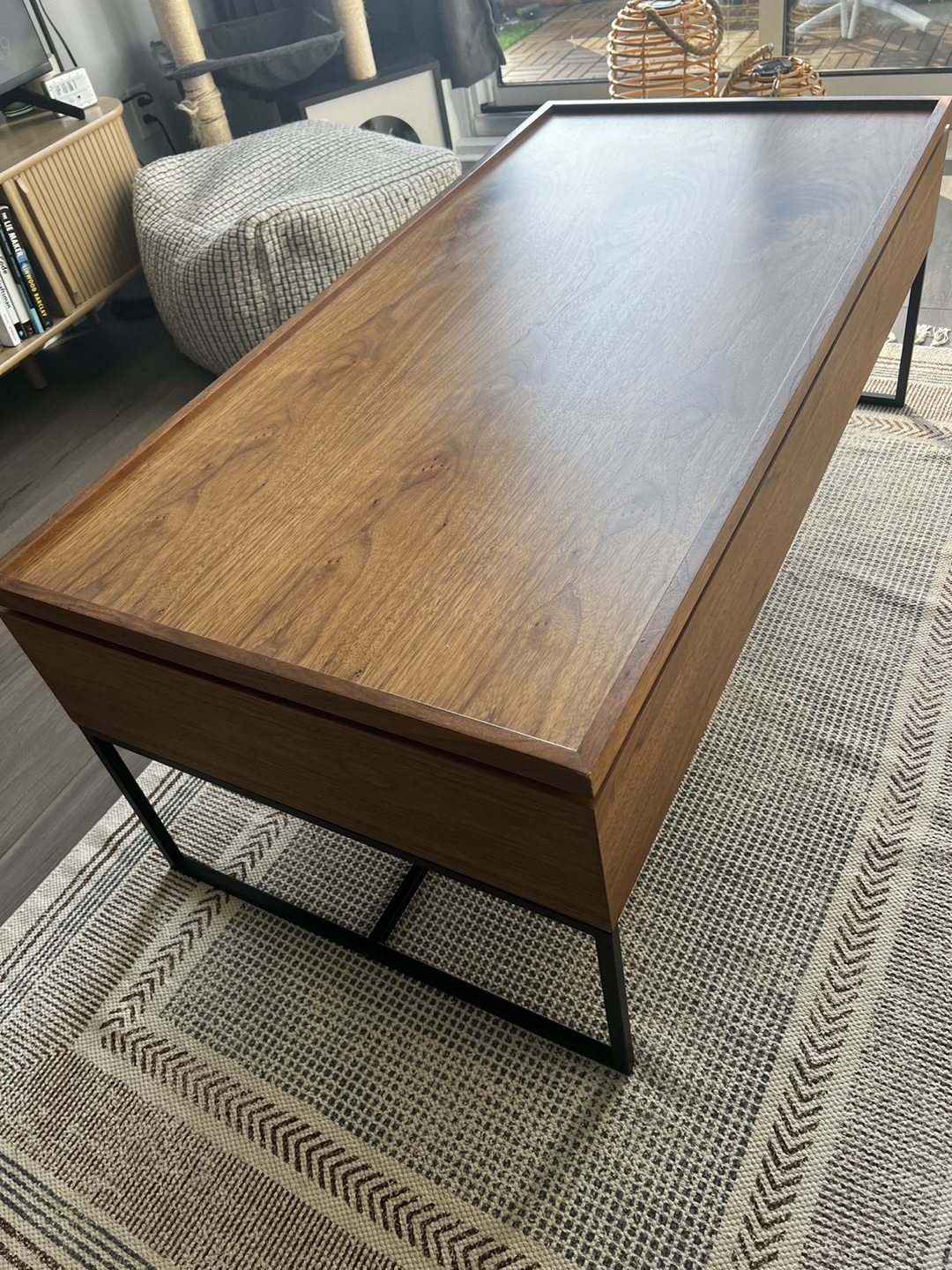 Coffee Table with storage