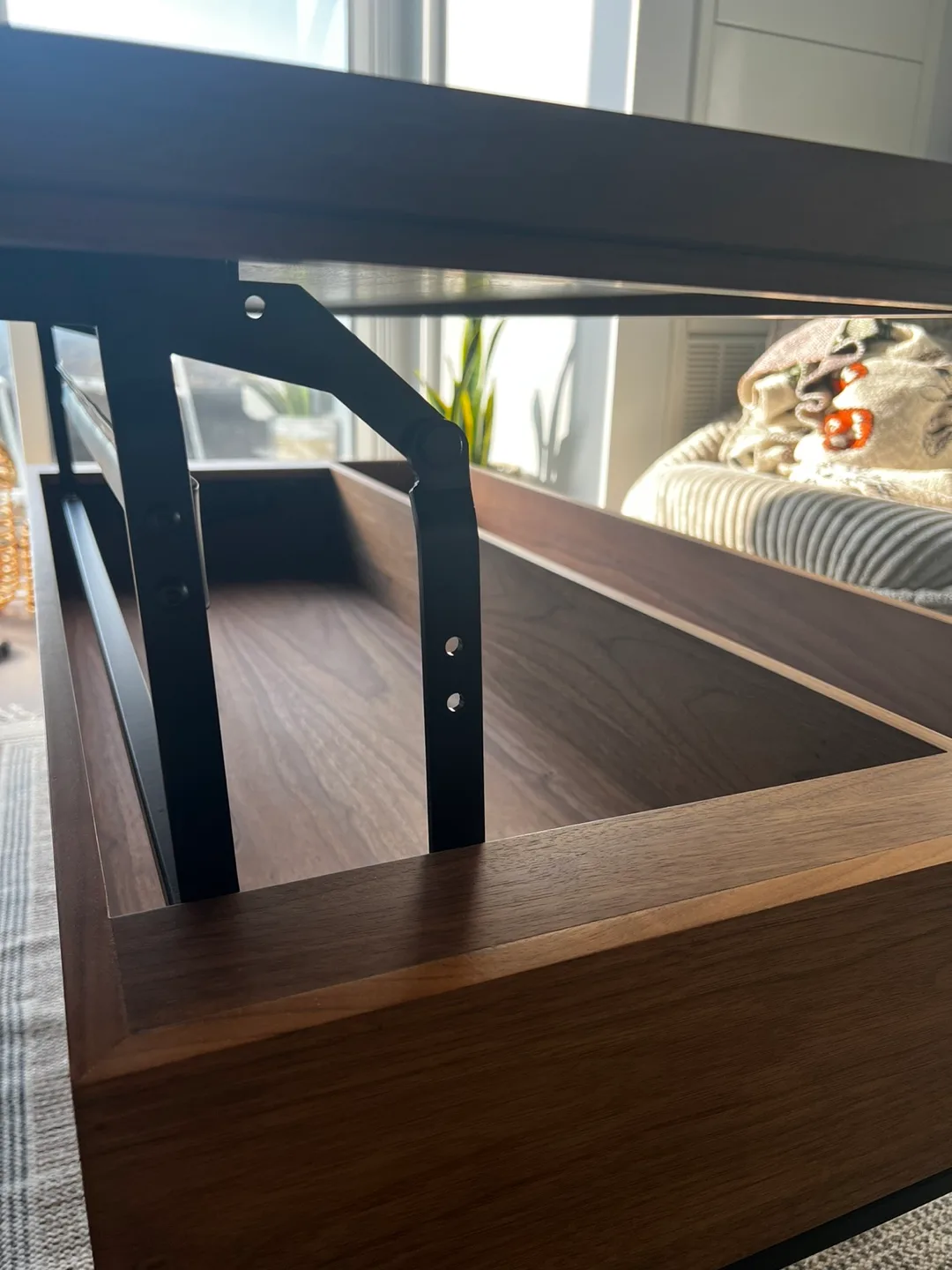 Coffee Table with storage image indicator(7)