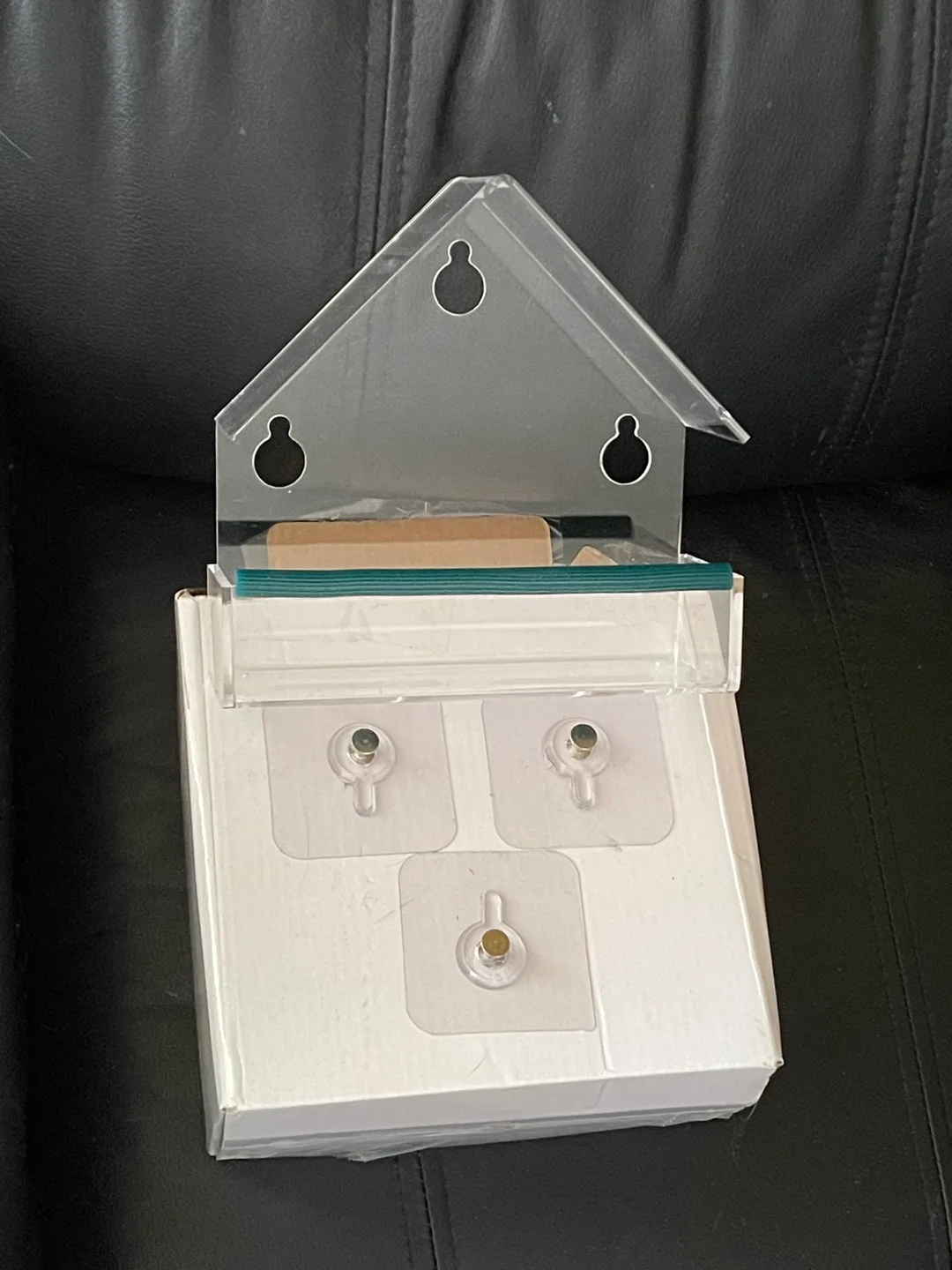 NEW Clear Acrylic Bird Feeder❤️ thumbnail