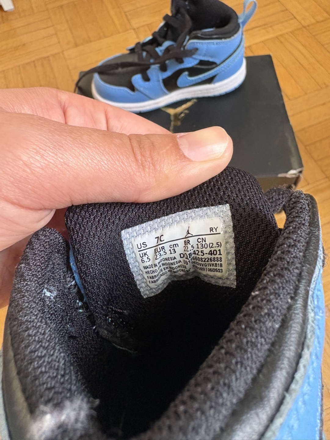 Air Jordan 1 Mid Toddler Shoes - photo 3