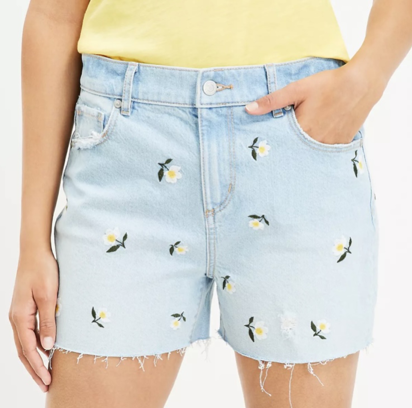 Loft Floral Embroidered Denim Shorts - photo 2