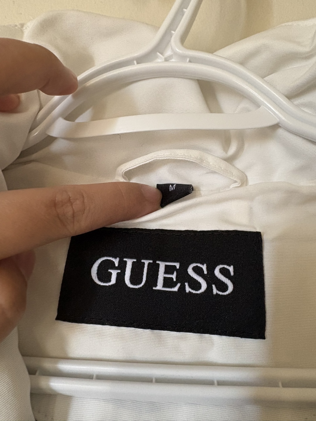 Guess White Puffer Jacket with Faux Fur Hood - photo 3