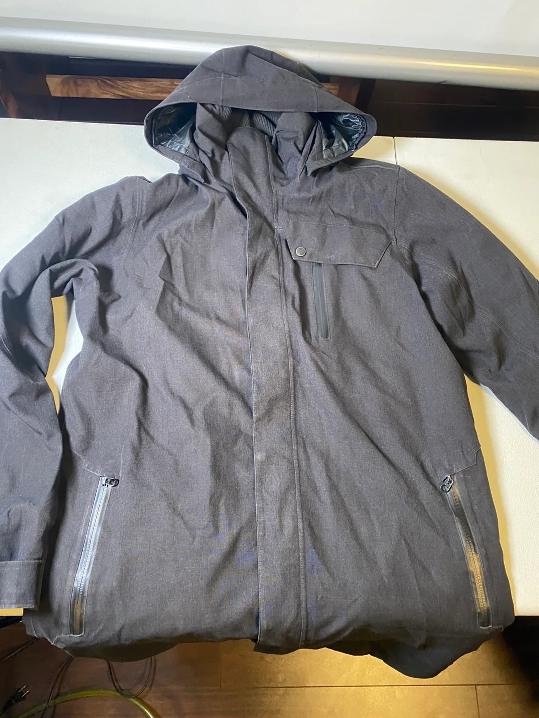 Marmot Men's Black Winter Jacket image indicator(2)