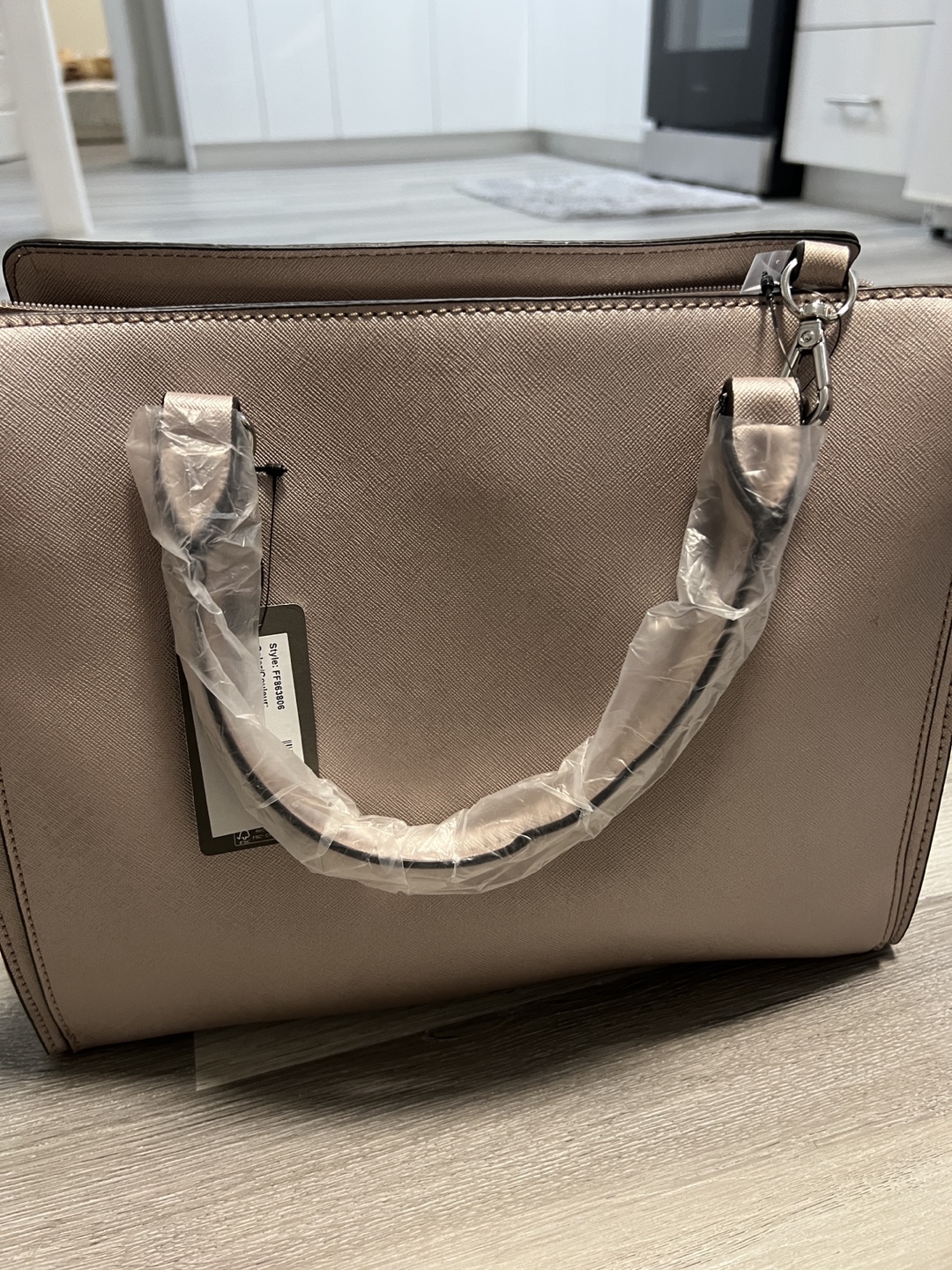 Guess Rose Dust Handbag - photo 2