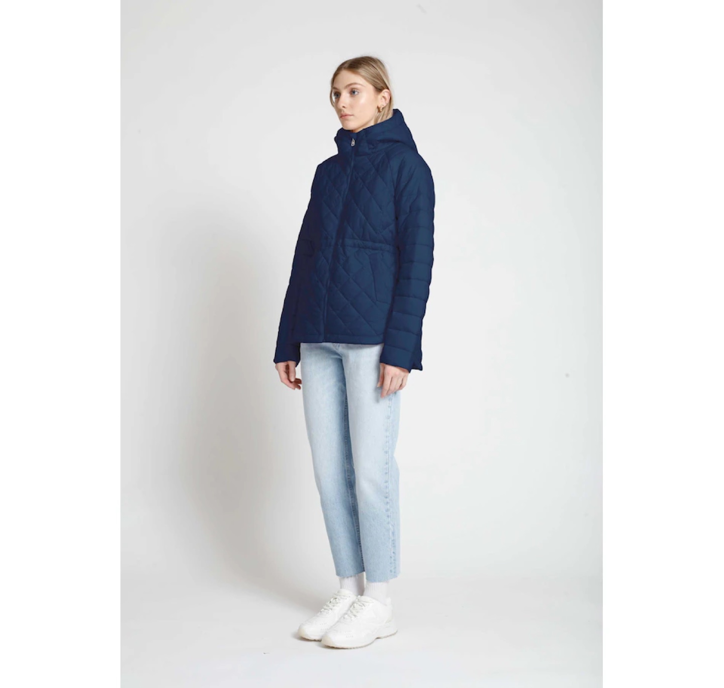 Point Zero Short Quilted Jacket，brand new, tag on