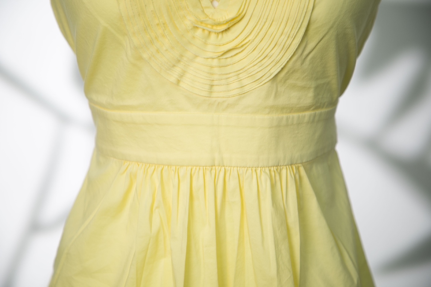 BCBGMaxazria Yellow Blouse with Tie 🧡 - photo 4
