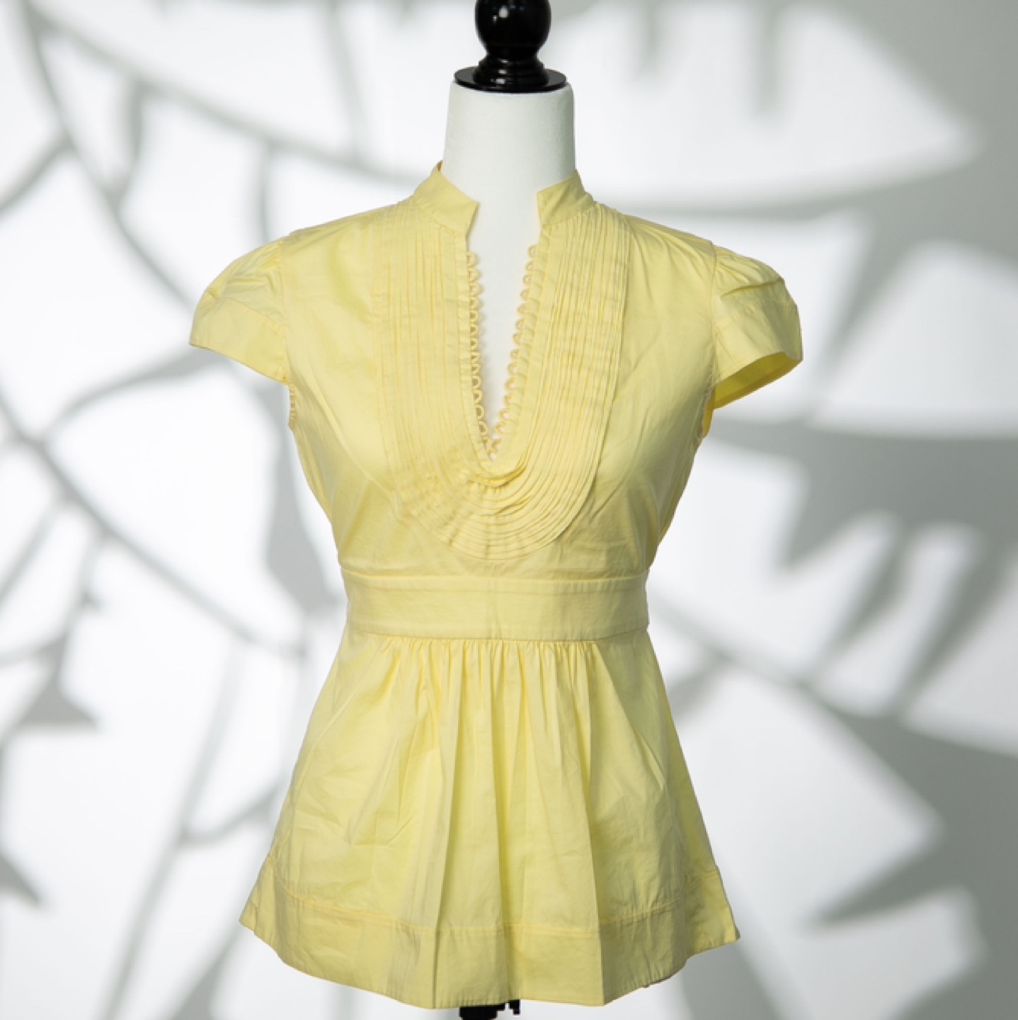 BCBGMaxazria Yellow Blouse with Tie 🧡